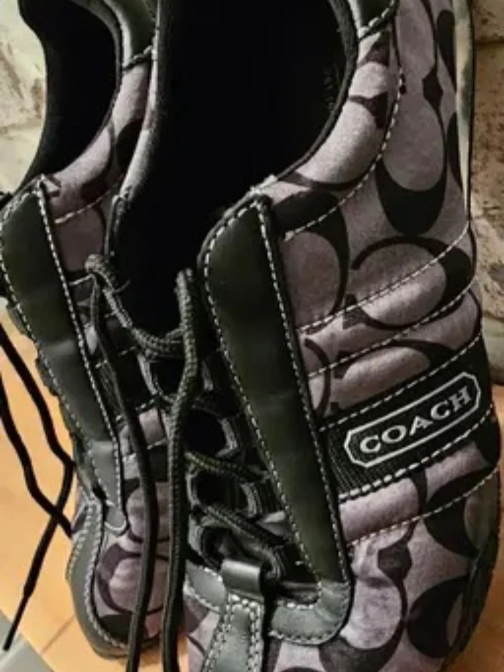 Coach Size 7 Kirby Shoes Black and grey/silver lot6529